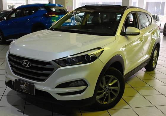 HYUNDAI TUCSON 1.6 16V T-GDI GASOLINA GLS ECOSHIFT HYUNDAI TUCSON 1.6 16V T-GDI GASOLINA GLS ECOSHIFT